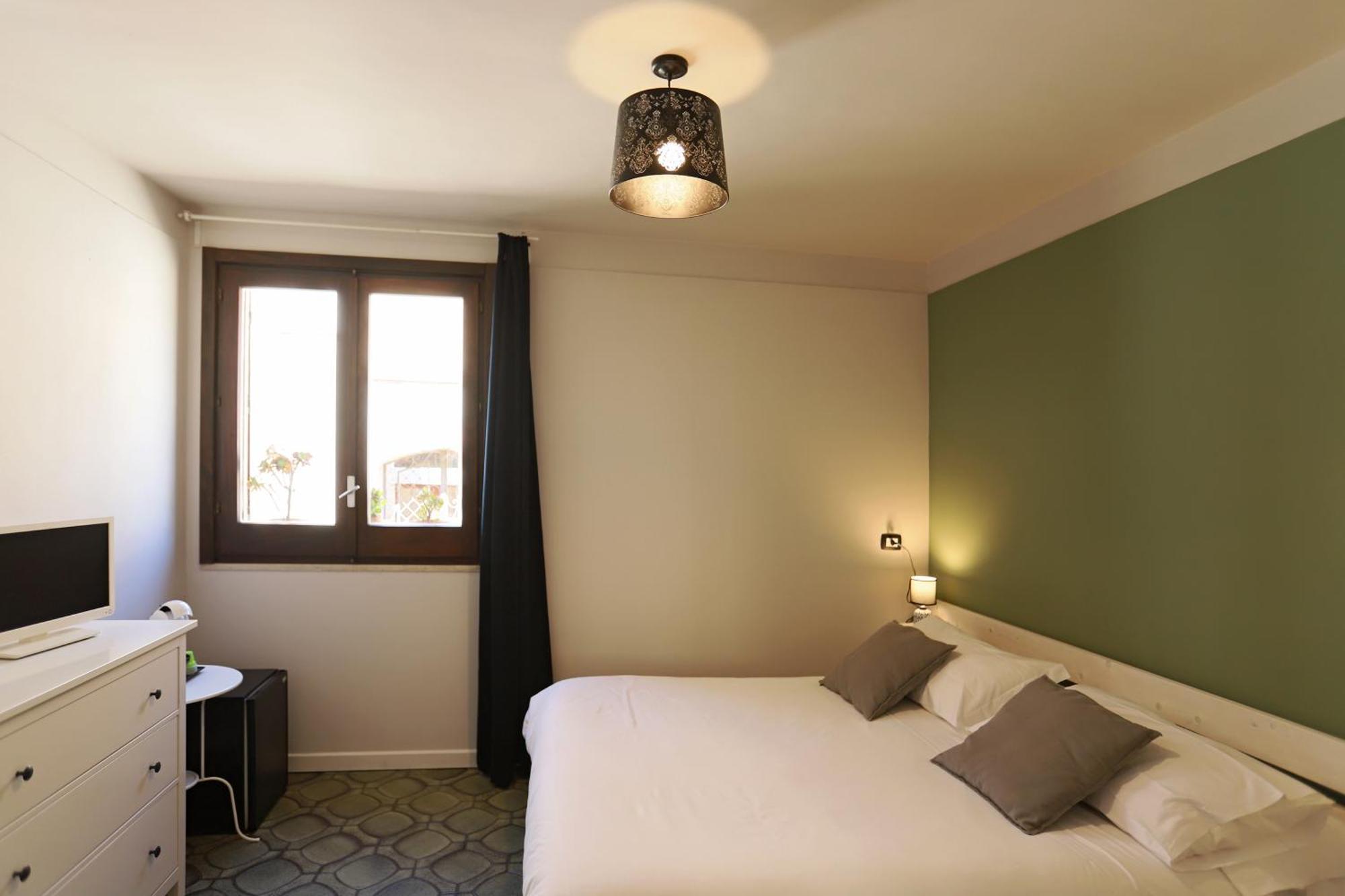 Le Chiavi - Rooms Эриче Экстерьер фото
