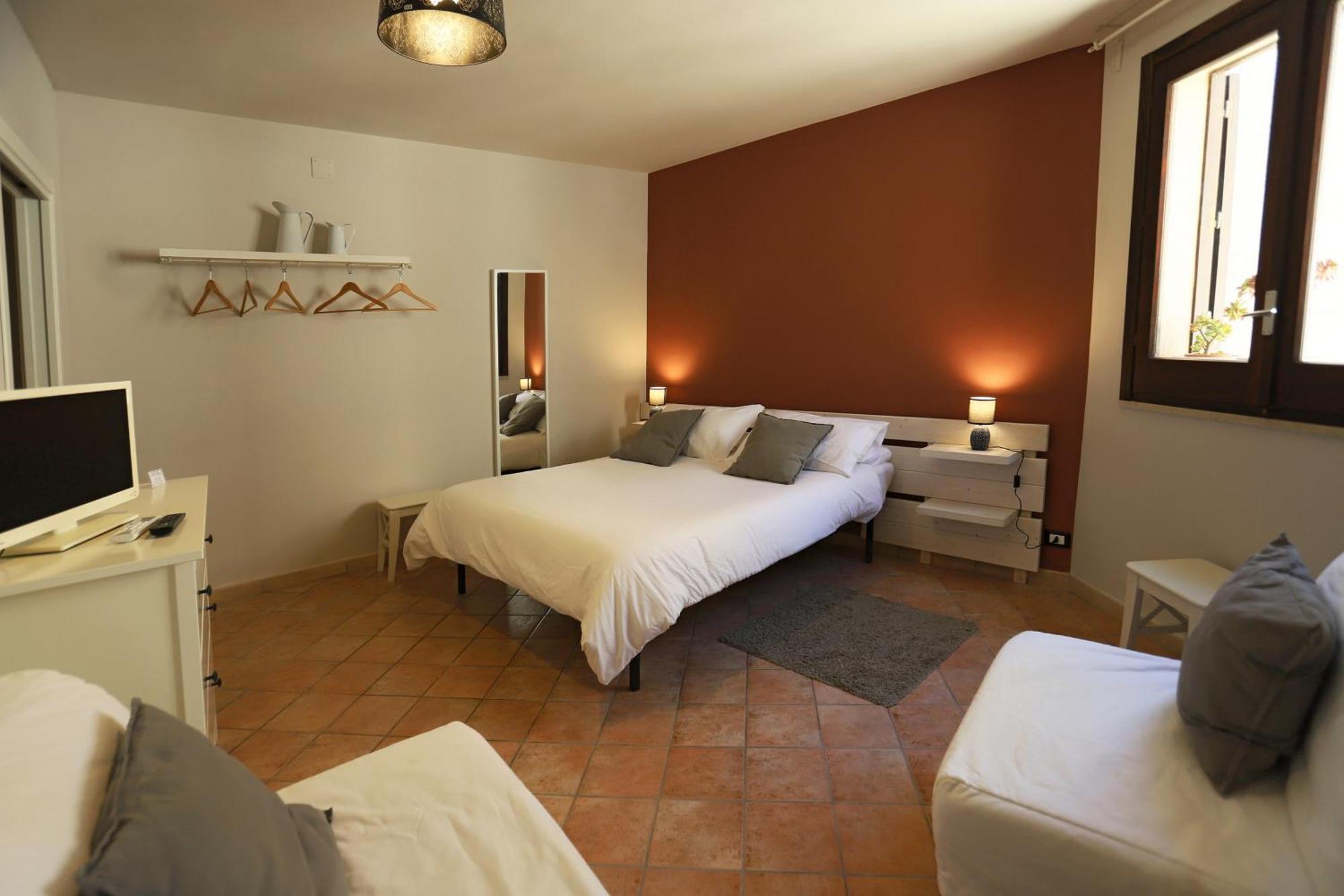 Le Chiavi - Rooms Эриче Экстерьер фото