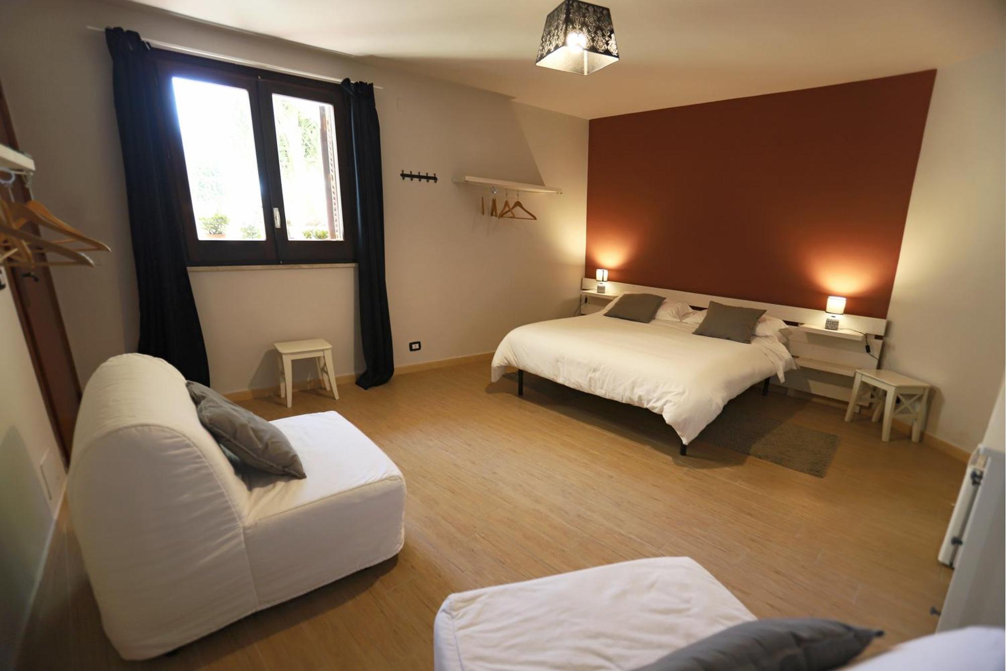 Le Chiavi - Rooms Эриче Экстерьер фото