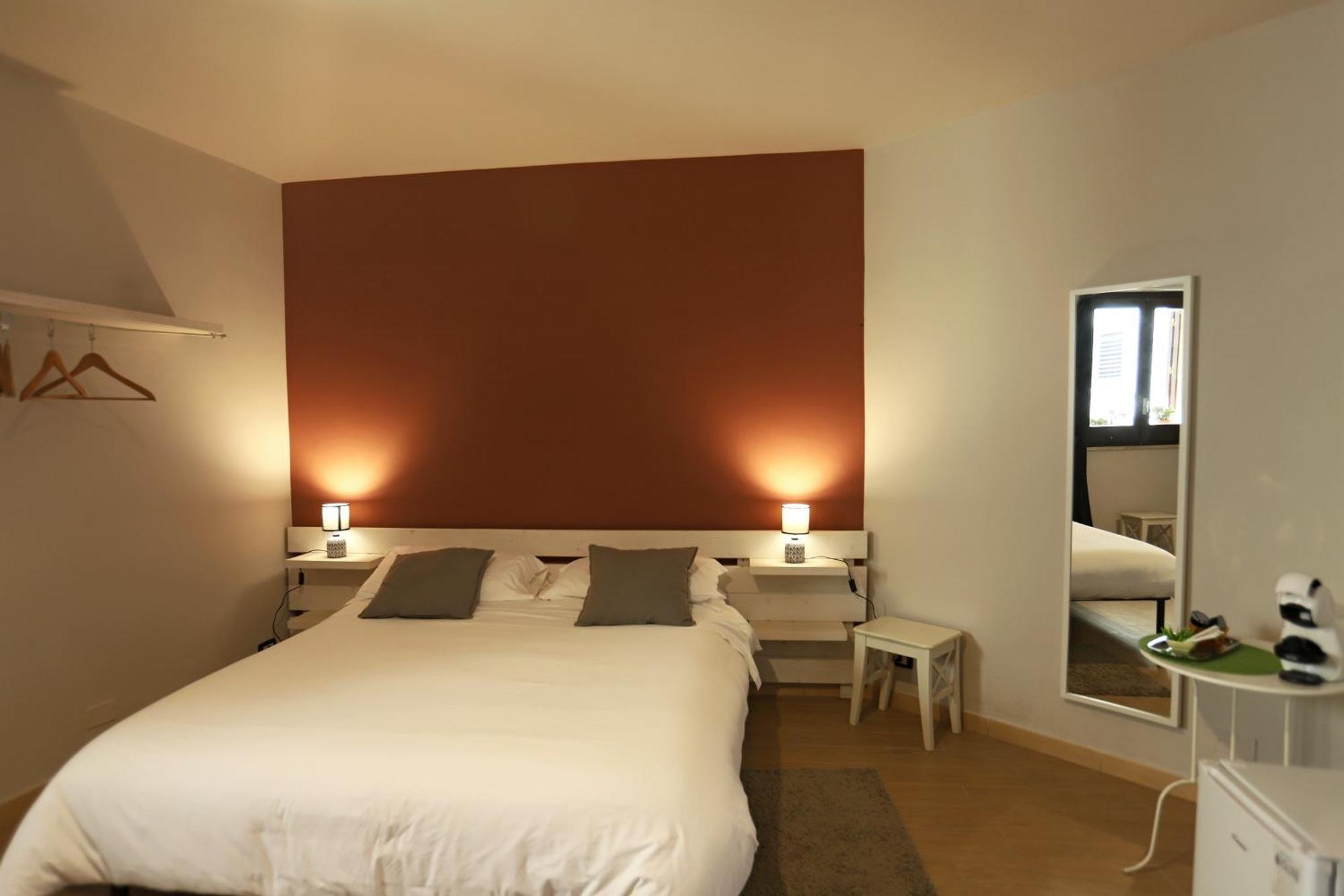 Le Chiavi - Rooms Эриче Экстерьер фото