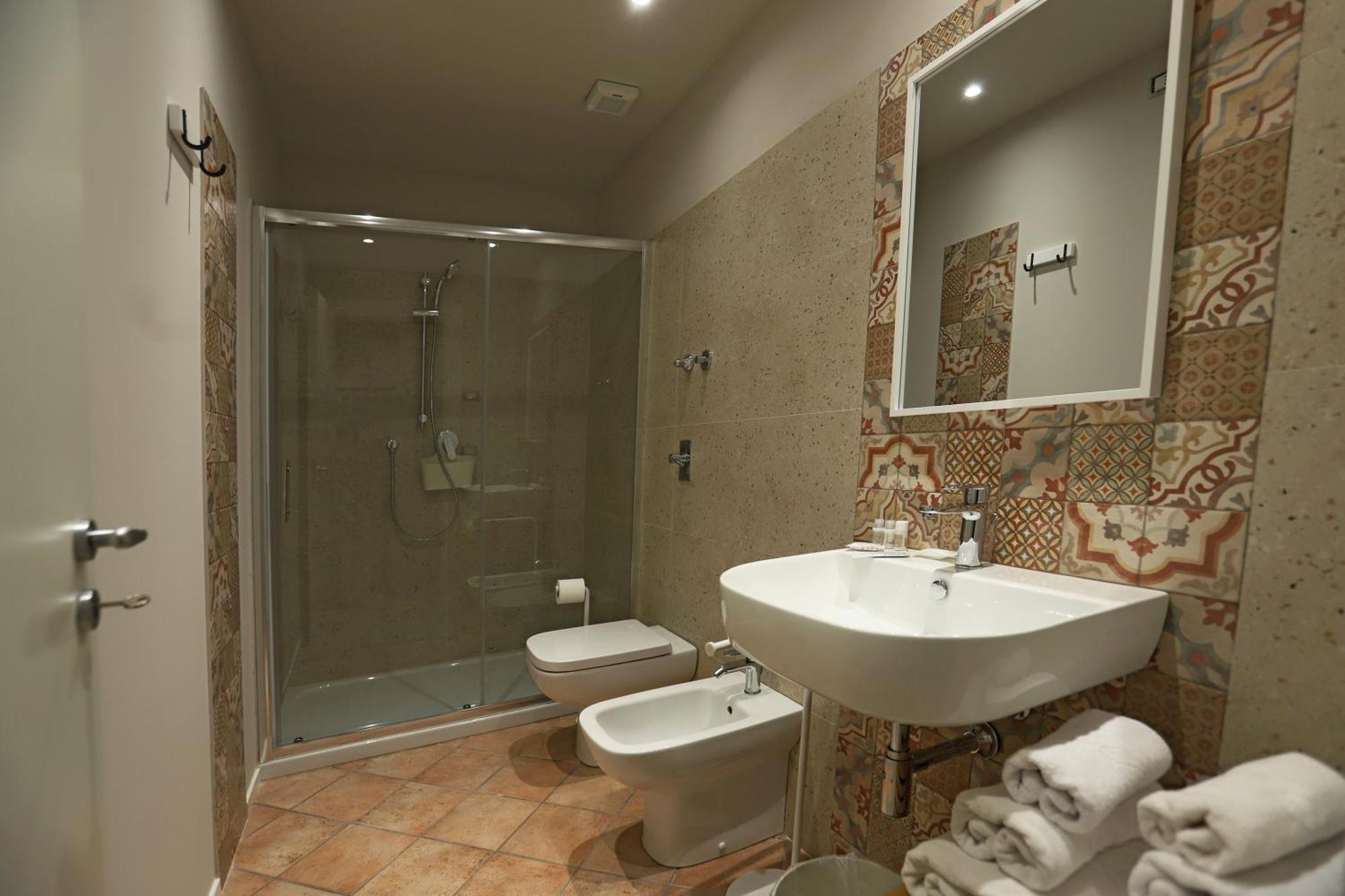 Le Chiavi - Rooms Эриче Экстерьер фото