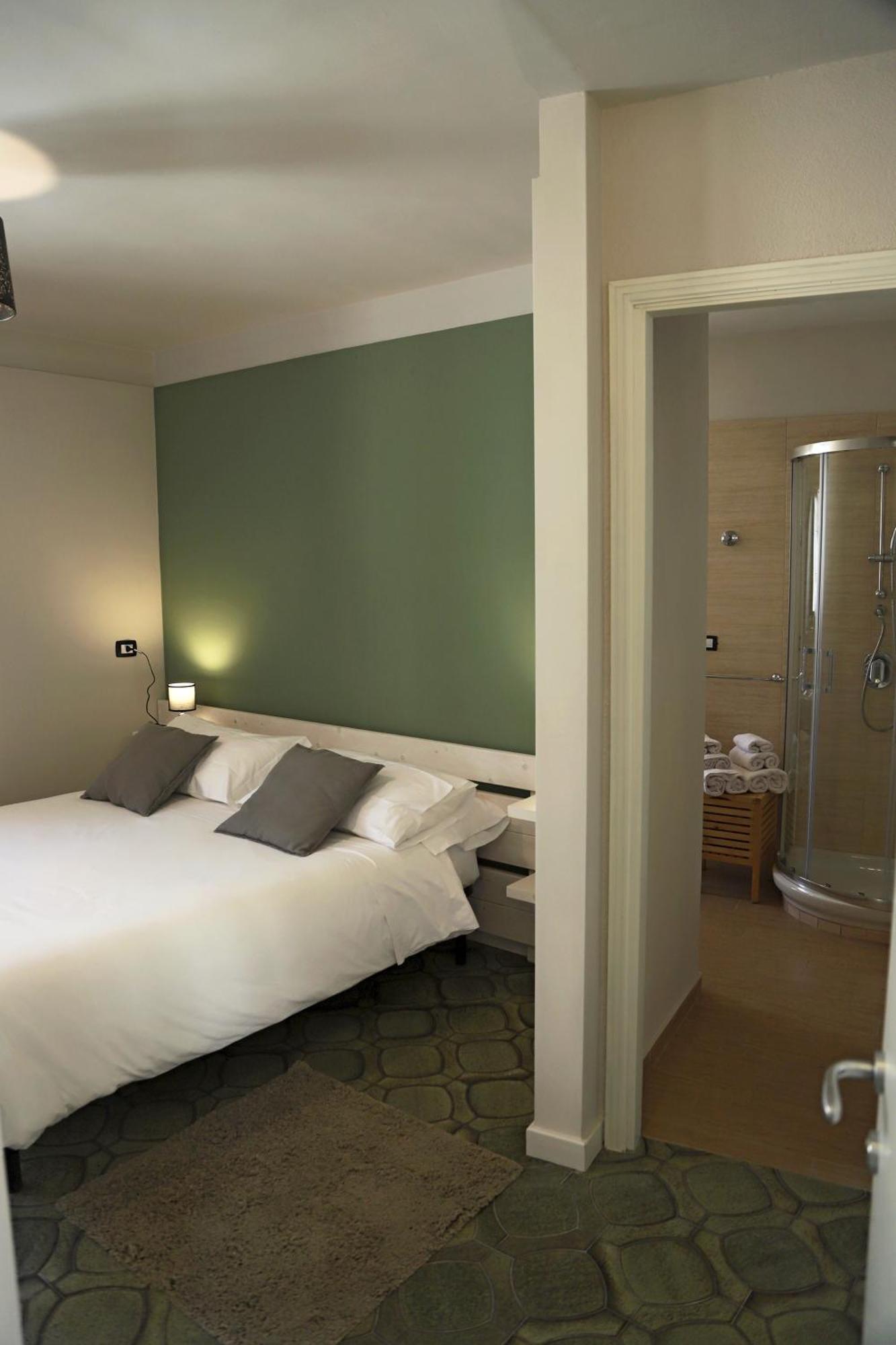 Le Chiavi - Rooms Эриче Экстерьер фото